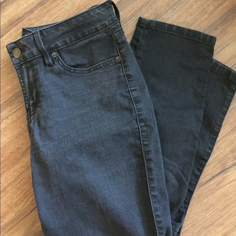 OOTD Complete Outfit bundle!! - Picture 8 of 11